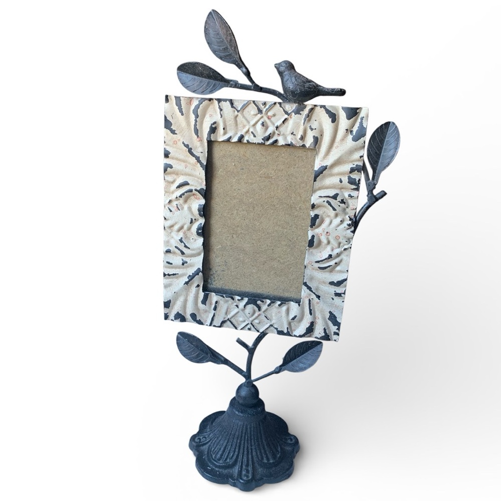 STUDIO DECOR Metal Pedestal Bird on Branch Rustic Picture Frame 4X6